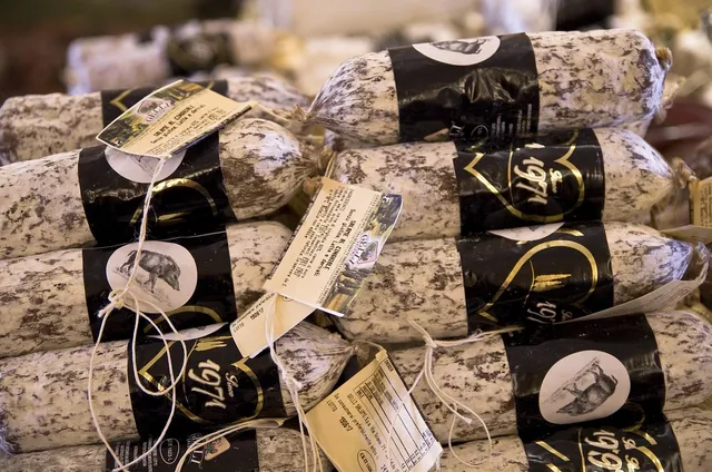 Salame al Tartufo Sottovuoto