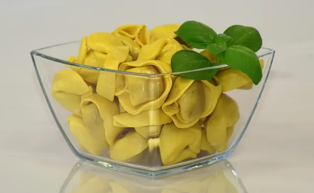 Tortellini al Prosciutto Crudo